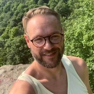 Meet your Posher, Curtis